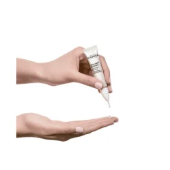 Filorga Skin-Unify Radiance Trattamento Perfezionante Illuminante Zone Mirate Tubo 15ml