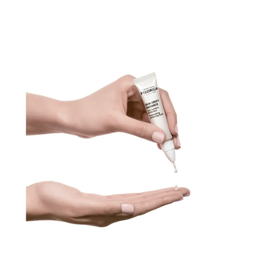 Filorga Skin-Unify Radiance Trattamento Perfezionante Illuminante Zone Mirate Tubo 15ml
