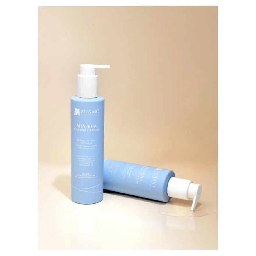 Miamo AHA/BHA Purifying Cleanser 250ml