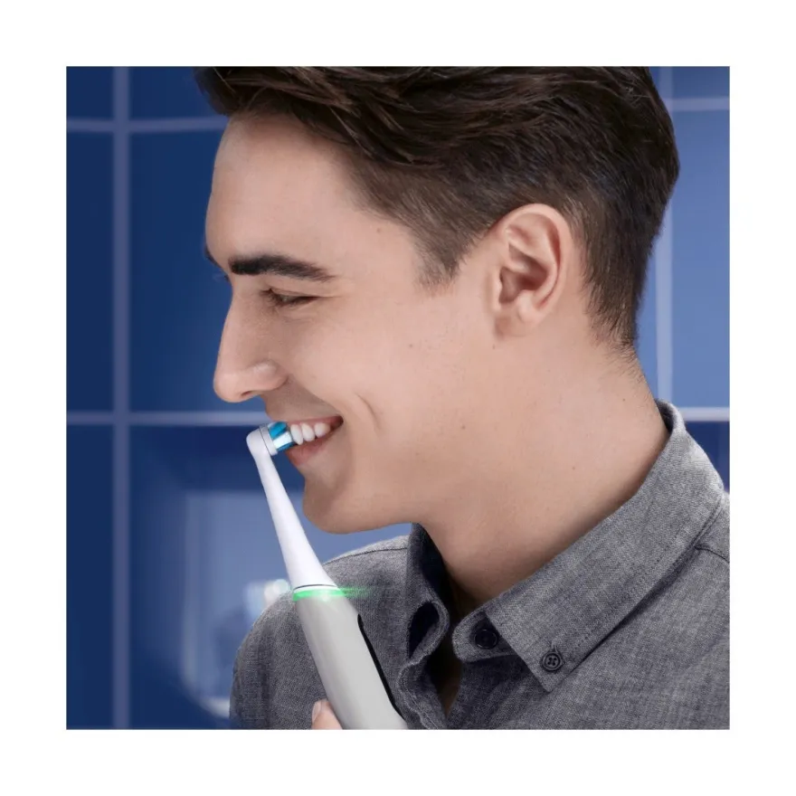 Oral-B iO 6 Spazzolino Elettrico Grigio
