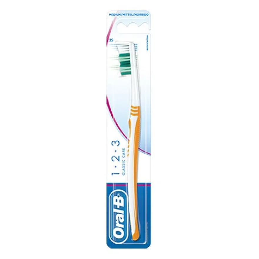 OralB Spazzolino 1.2.3 Classic Care 40 Medio