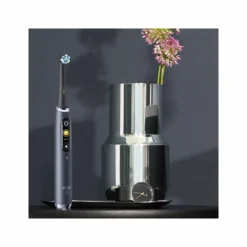 Oral-B Spazzolino Elettrico Ricaricabile iO 9N Nero, 2 Testine, 1 Custodia Da Viaggio Ricaricabile, 1 Spazzolino