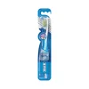 Spazzolino Manuale Medio Oral-B Pro-Expert CrossAction Antiplacca